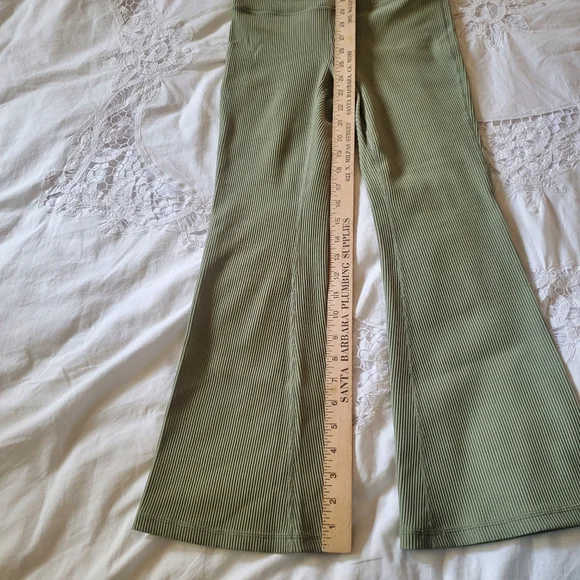 Athleta Elation Ribbed Flare pants - Picture 5 of 9